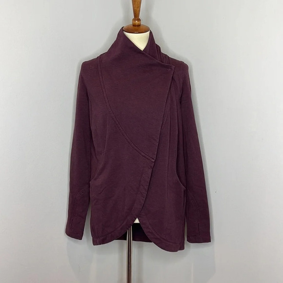 Lululemon That's‎ A Wrap Jacket - Picture 1 of 9
